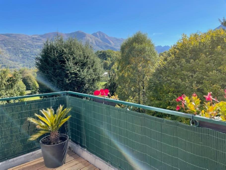 Appart Renove Au Calme Belle Vue Saint-Savin  Εξωτερικό φωτογραφία